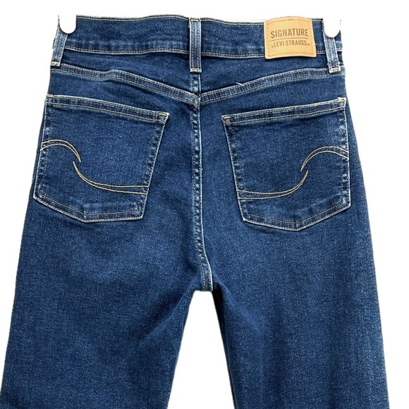 Signature Levi Strauss Women's Jeans Size 27 Straight Leg High Rise Stretch Blue - Picture 4 of 11